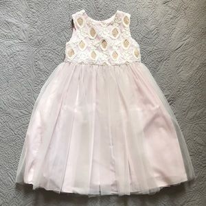 Girls 6X light pink cream dress with tulle skirt